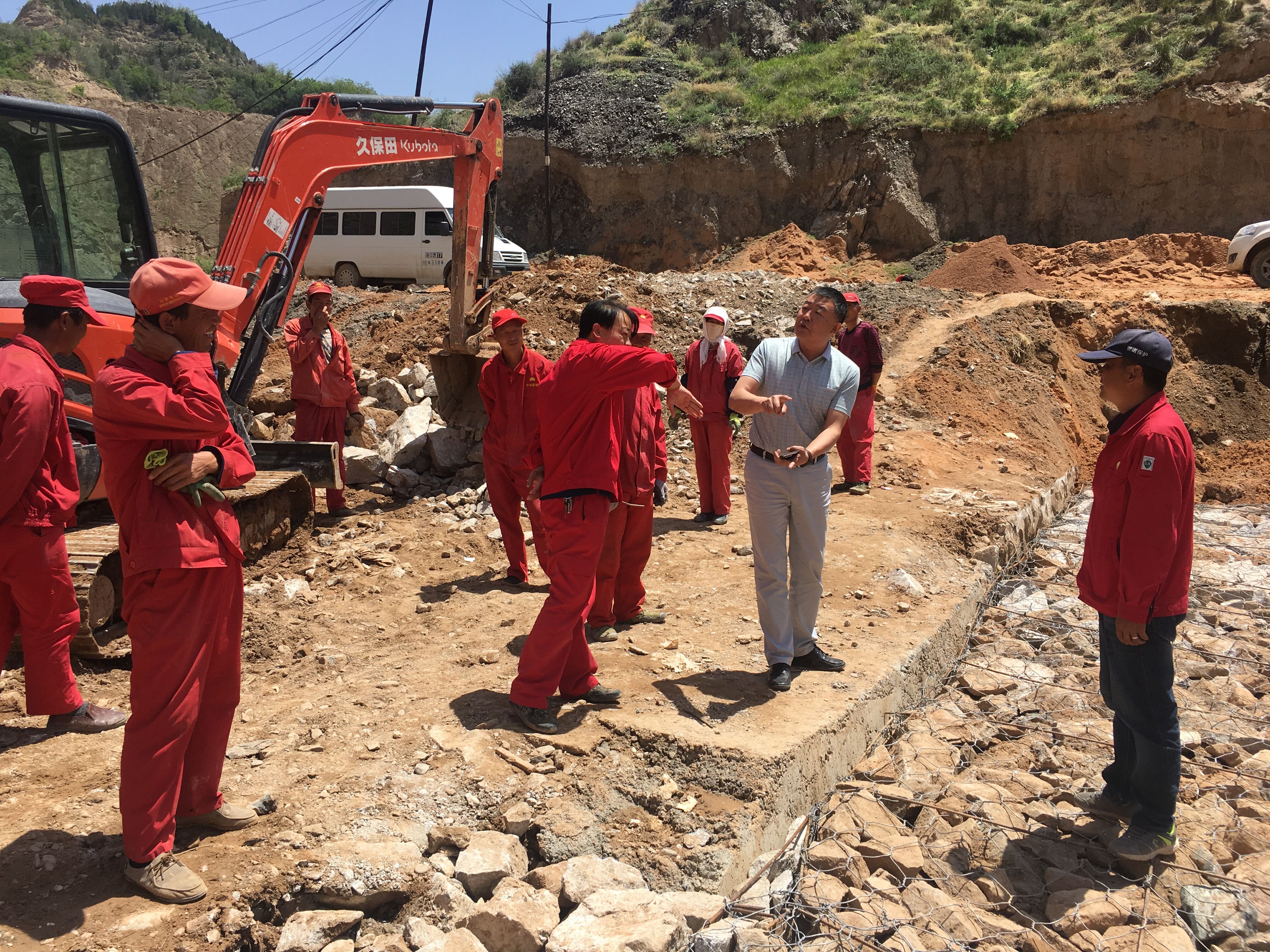 ���͚��L(ch��ng)ݔ�ܵ������L(f��ng)�U�����Ď��c(di��n)�J�R