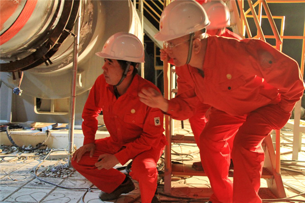 ���b���⽛(j��ng)� �ӏ����е��¹ܾ�(xi��n)��ȫ����